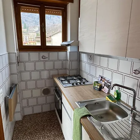 Valley View 아파트 *